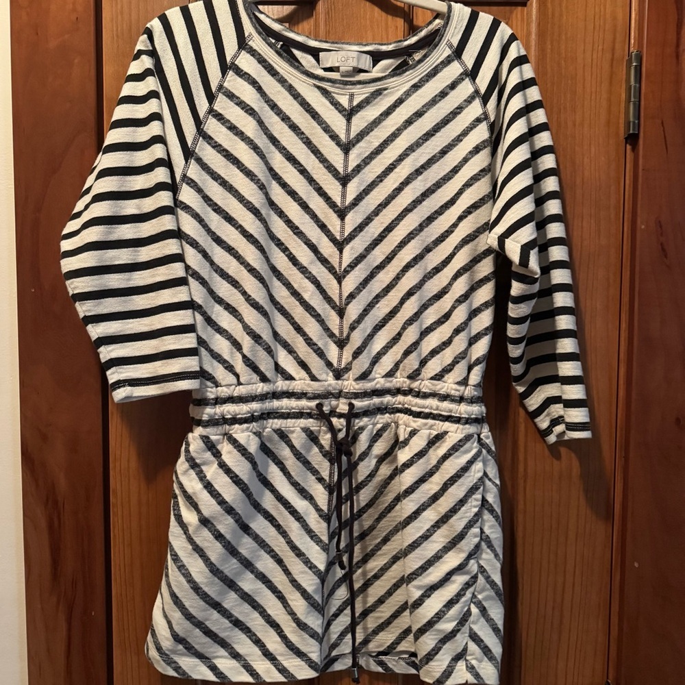 Ann Taylor Loft Dress Women’s Small Cream Black Chevron Drawstring Cotton Casual